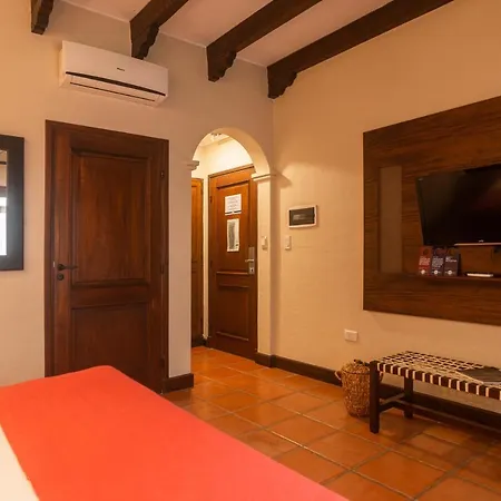 Hotel Boutique Balcon De La Plaza Salta Exterior photo